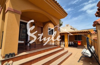 Resale - Villa - Torrevieja - Costa Blanca Sur