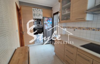 Resale - Villa - Torrevieja - Costa Blanca Sur