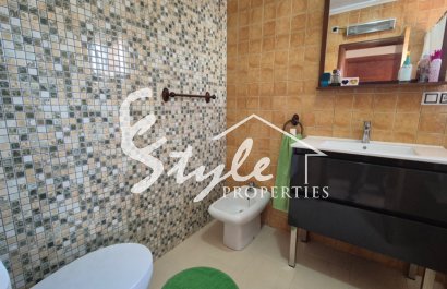 Resale - Villa - Torrevieja - Costa Blanca Sur