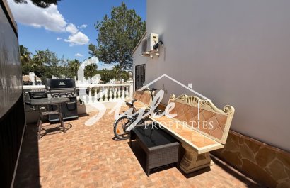 Resale - Villa - Orihuela-Costa - Costa Blanca Sur