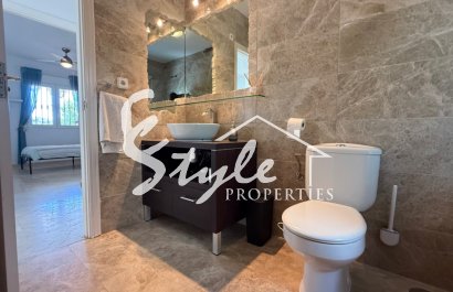 Resale - Villa - Orihuela-Costa - Costa Blanca Sur