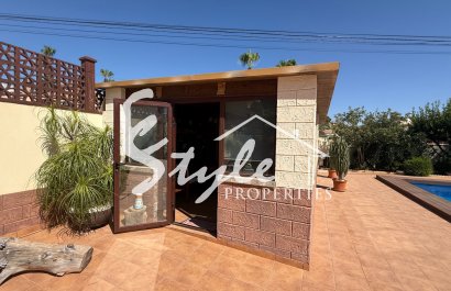 Resale - Villa - Torrevieja - Costa Blanca Sur