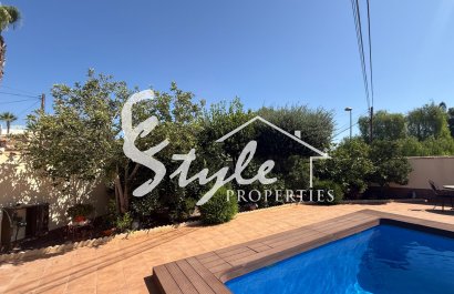 Resale - Villa - Torrevieja - Costa Blanca Sur