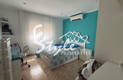 Resale - Villa - Torrevieja - Costa Blanca Sur