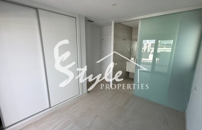 Resale - Apartament  - Torrevieja - Costa Blanca Sur