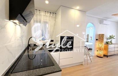 Resale - Apartament  - Torrevieja - Costa Blanca Sur