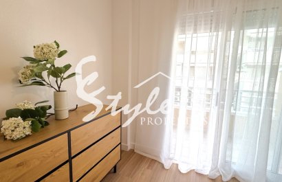 Resale - Apartament  - Torrevieja - Costa Blanca Sur