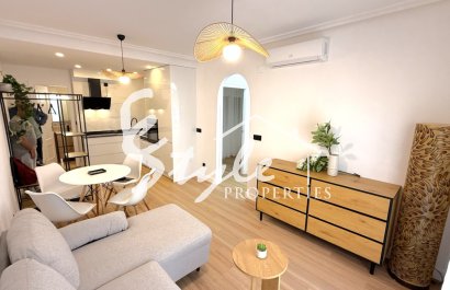 Resale - Apartament  - Torrevieja - Costa Blanca Sur