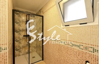 Resale - Apartament  - Torrevieja - Costa Blanca Sur