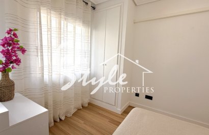 Resale - Apartament  - Torrevieja - Costa Blanca Sur