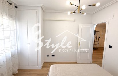 Resale - Apartament  - Torrevieja - Costa Blanca Sur