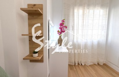 Resale - Apartament  - Torrevieja - Costa Blanca Sur