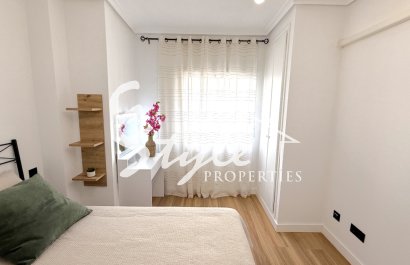 Resale - Apartament  - Torrevieja - Costa Blanca Sur
