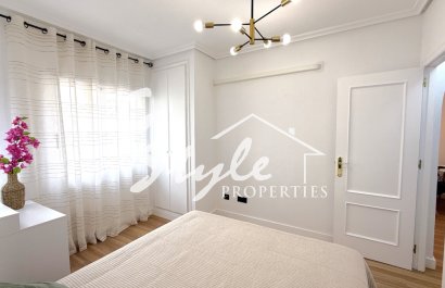 Resale - Apartament  - Torrevieja - Costa Blanca Sur