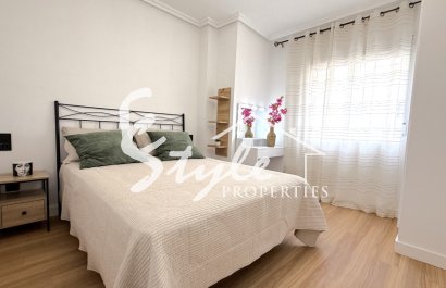 Resale - Apartament  - Torrevieja - Costa Blanca Sur