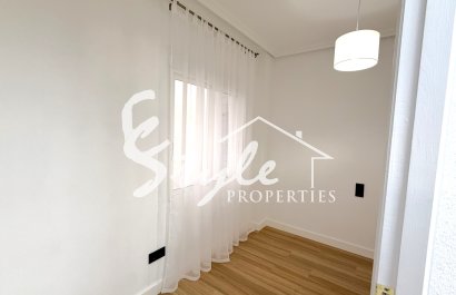 Resale - Apartament  - Torrevieja - Costa Blanca Sur