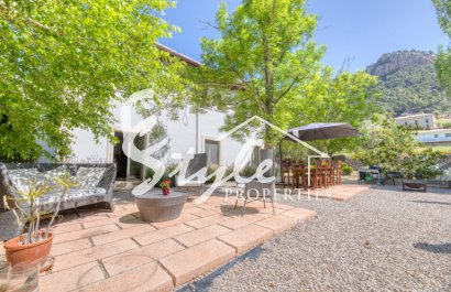 Resale - Villa - Esporlas - Mallorca