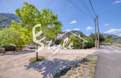 Resale - Villa - Esporlas - Mallorca