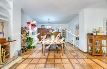 Resale - Villa - Esporlas - Mallorca