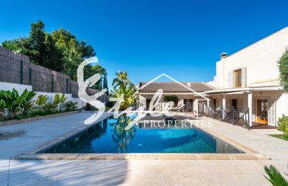 Resale - Villa - Calviá - Mallorca