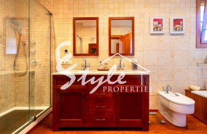 Resale - Villa - Calviá - Mallorca