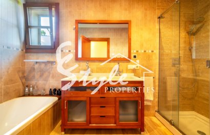 Resale - Villa - Calviá - Mallorca