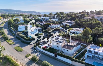 Resale - Villa - Calviá - Mallorca
