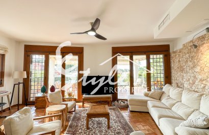 Resale - Villa - Campoamor - Dehesa de Campoamor