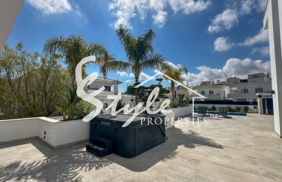 Resale - Villa - Orihuela-Costa - Villamartin