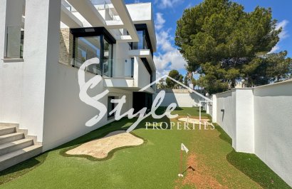 Resale - Villa - Orihuela-Costa - Villamartin