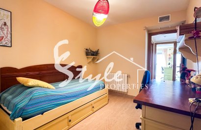 Reventa - Apartamento - Torrevieja - Playa de los Locos