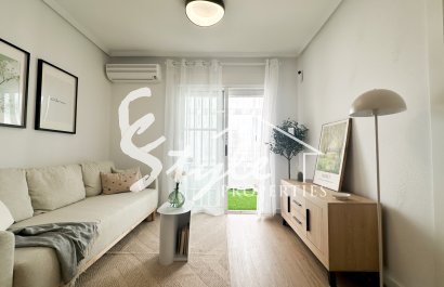 Resale - Apartament  - Orihuela-Costa - Playa Flamenca