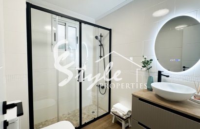 Resale - Apartament  - Orihuela-Costa - Playa Flamenca