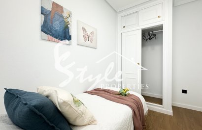Resale - Apartament  - Orihuela-Costa - Playa Flamenca