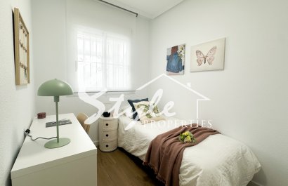 Resale - Apartament  - Orihuela-Costa - Playa Flamenca
