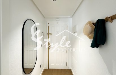 Resale - Apartament  - Orihuela-Costa - Playa Flamenca