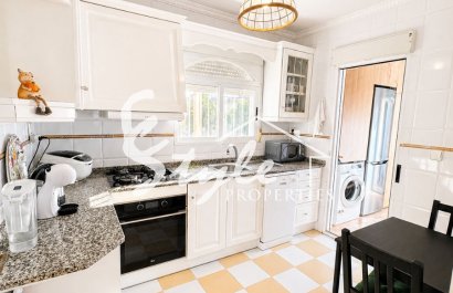 Reventa - Villa - Torrevieja - Nueva Torrevieja - Aguas Nuevas