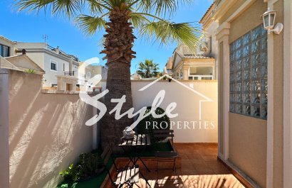 Reventa - Villa - Torrevieja - Nueva Torrevieja - Aguas Nuevas