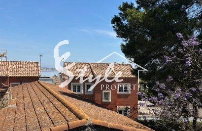 Resale - Villa - Torrevieja - Los Balcones - Los Altos del Edén