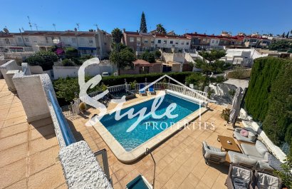 Вторичное жилье - Таунхаус - Torrevieja - Los Balcones - Los Altos del Edén