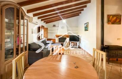 Resale - Villa - Cabo Roig