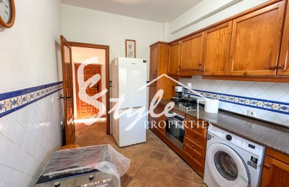 Resale - Villa - Cabo Roig