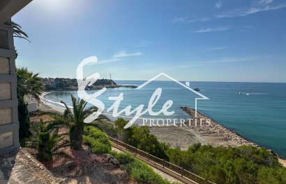 Resale - Villa - Cabo Roig