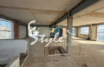 Resale - Villa - Cabo Roig
