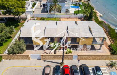 Resale - Villa - Cabo Roig