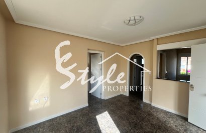Resale - Apartament  - Playa Flamenca - Res. San Antonio