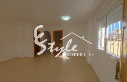Resale - Townhouse - Ciudad Quesada - Lo Marabu