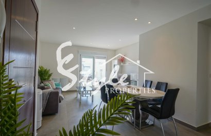 Reventa - Apartamento - Torrevieja - Aguas Nuevas