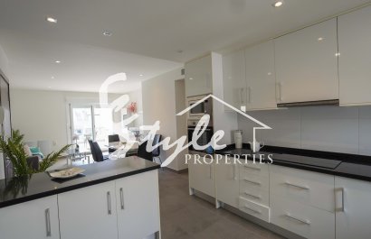 Reventa - Apartamento - Torrevieja - Aguas Nuevas