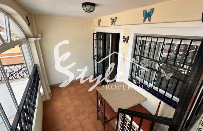 Resale - Apartament  - Orihuela-Costa - Punta Prima